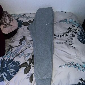 Grey Nike Single Swoosh Sweatpants (Men’s M)